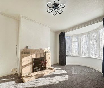 2 bedroom bungalow to rent Nimmings Road, Halesowen, West Midlands,... - Photo 4