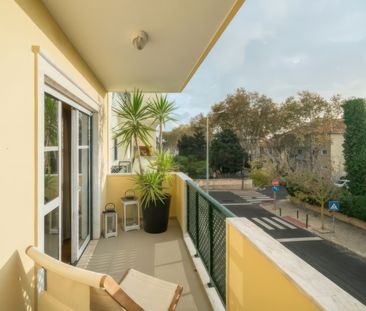Apartamento T3 junto ao Centro da Parede e do Clube Nacional de Gin... - Photo 3