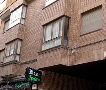 Estudios de alquiler por meses muy económicos en Azca, Madrid - Photo 2