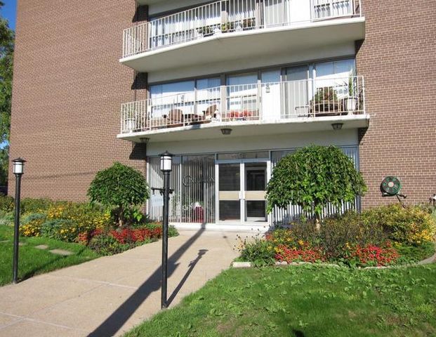 Centurion Apartments | 75 Main Street, Dundas - Photo 1