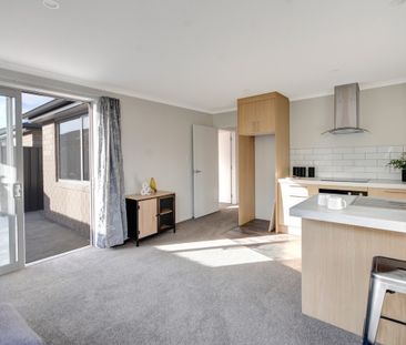 Modern 2-Bedroom home in sought-after Mosgiel - Photo 5