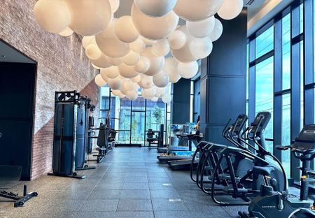 For Lease - 3220 WILLIAM COLTSON Avenue Unit# 1502, Oakville, Ontario - Photo 2