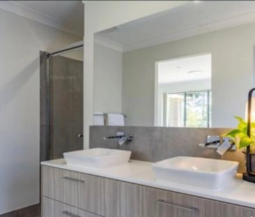 117 KINGFISHER Drive, Upper Kedron. - Photo 6