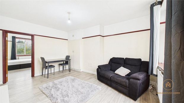 1 bedroom property to rent - Photo 1