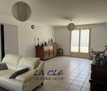 Location Maison 4 pièces 87m² COULONGES SUR L AUTIZE 79160 - Photo 1