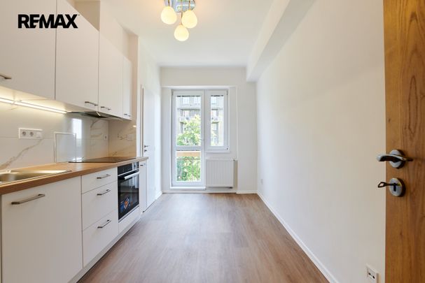 Pronájem bytu 2+1 v osobním vlastnictví 73 m², Praha 10 - Vršovice - Fotografie 1