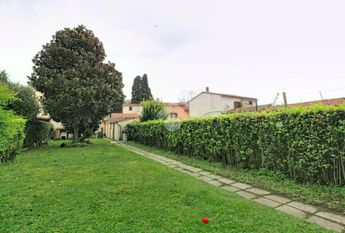 Casa indipendente in affitto