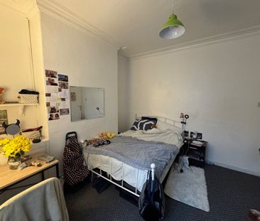 3 Bed Terraced House, Hibbert Street, M14 - Photo 5