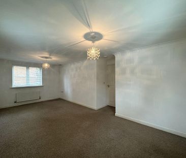 2 bedroom ground floor flat to rent - Photo 4