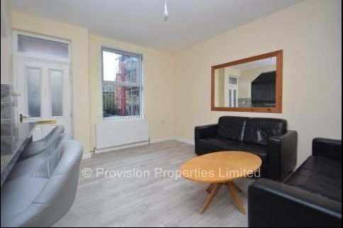 Houses Flats Let Leeds Hyde Park - Photo 1