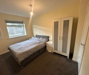 2 bedroom maisonette to rent - Photo 3