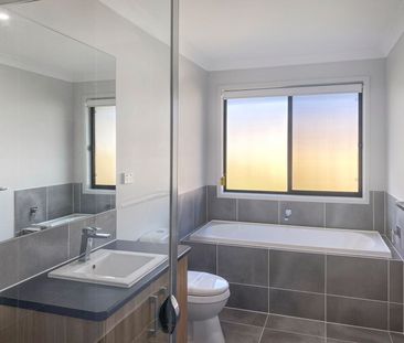 Modern Family Living in Gillieston Heights - Photo 5