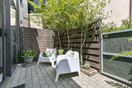 A Winning Combination - Photo 3