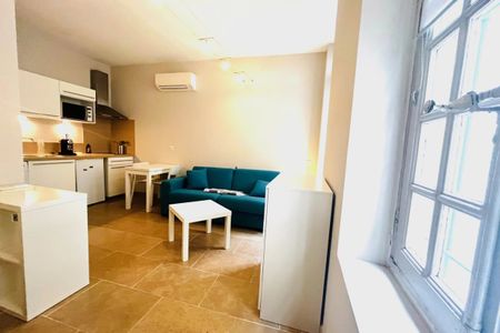 Studio meublé en centre historique - Photo 5