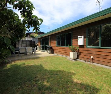 Dickson Delight - Papamoa - Photo 2