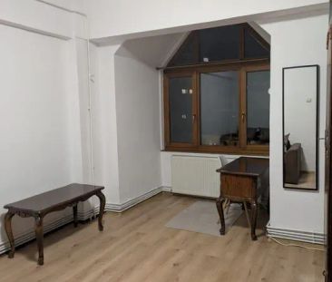 Apartament cu o camera de inchiriat pe Bvd 21 Decembrie - Photo 2