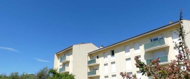 Appartement, 5 pièces – TAULIGNAN - Photo 1