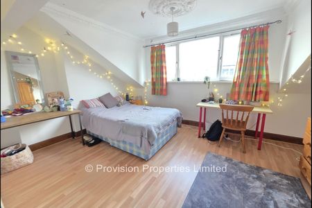 5 Bedroom Student Houses Hyde Park - Photo 2