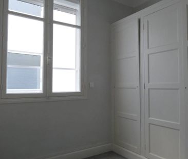 Location Appartement 3 pièces 85m² BAYONNE 64100 - Photo 3