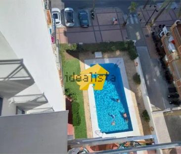 Alquiler de piso en Paseo Marítimo Rey de España - Photo 2