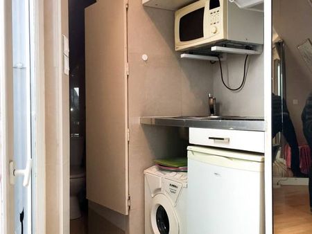 Logement à Paris, Location meublée - Photo 4