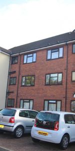 1 bedroom Flat To Let - Photo 3