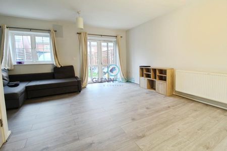 3 bedroom terraced house to rent - Photo 2