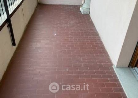 Appartamento in Affitto in zona Marina di Massa a Massa