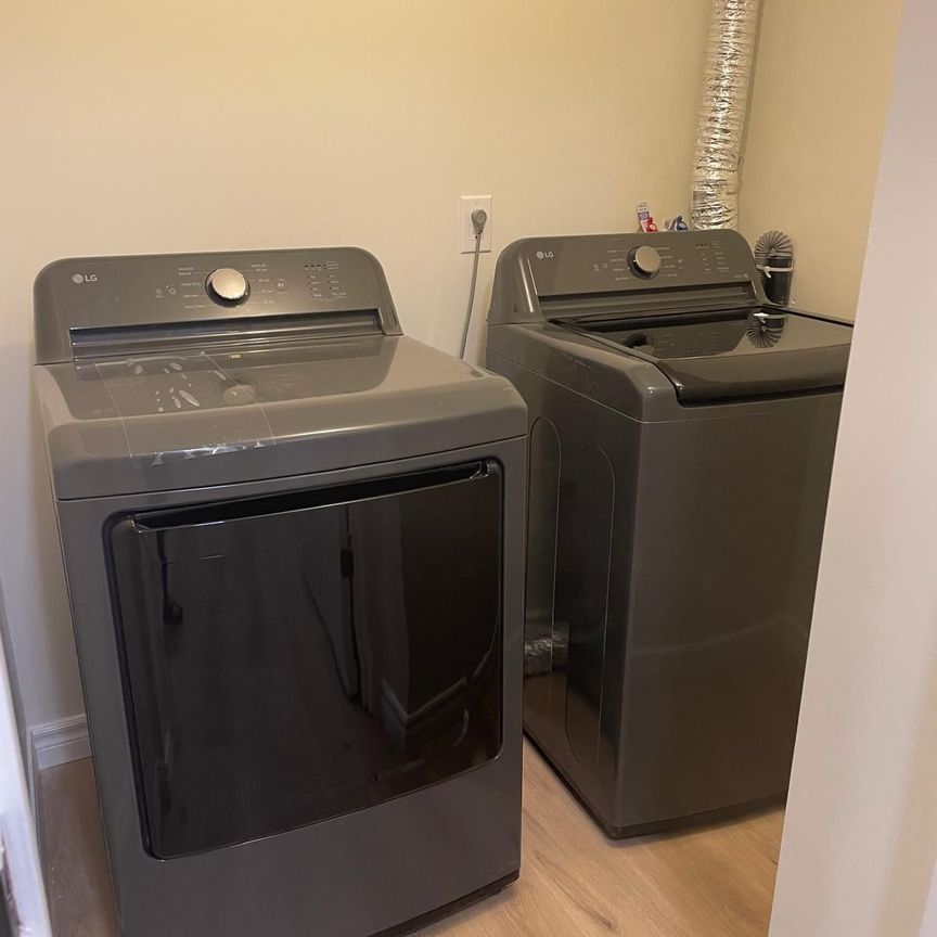 For Lease - 37 Crystal Drive Unit# Basement Unit#1, Richmond Hill, Ontario - Photo 1