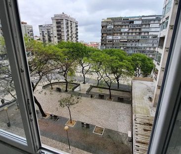 Almada, Setúbal Municipality - Photo 3