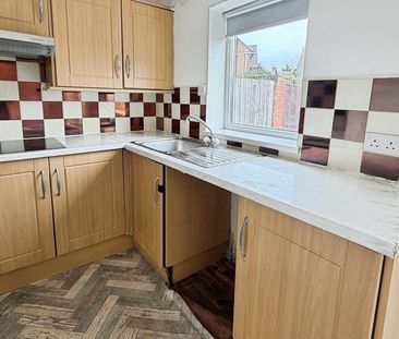 2 bedroom terraced house to rent - Photo 6