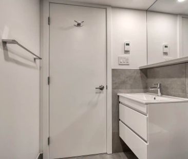 3460 Peel Street — Studio - unit 214 - Photo 6