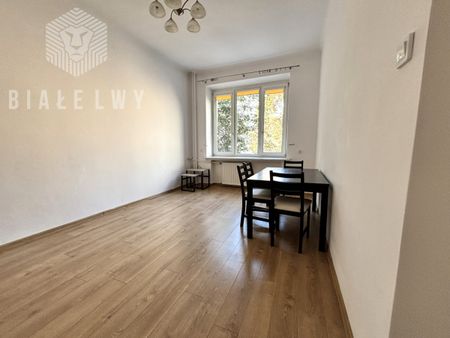 Kawalerka na przeciwko metra Politechnika! - Photo 3