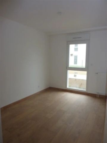 Location appartement 4 pièces - 77m² à Bruz (35170) - Photo 3