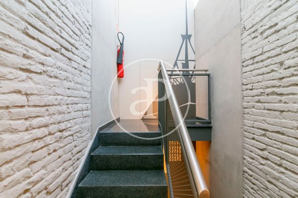 Penthouse for Rent in Paral·lel - Photo 1