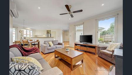 42 Robert Street, Bulleen - Photo 5