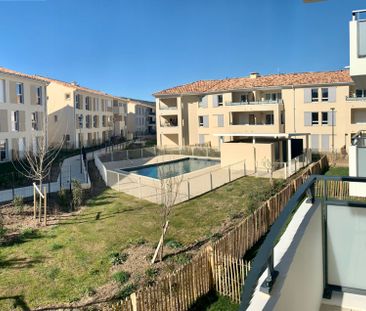 LE PUY SAINTE REPARADE APPARTEMENT T2 TERRASSE ET PARKING, - Photo 3