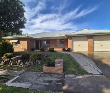16 Peacock Avenue - Photo 5