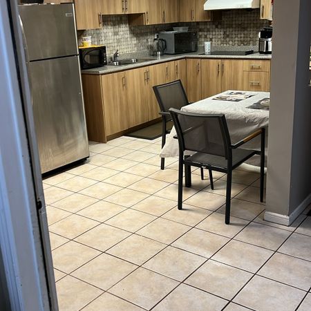 For Lease - 100 TORRANCE WOODS N/A Unit# Room Only, Brampton, Ontario - Photo 4