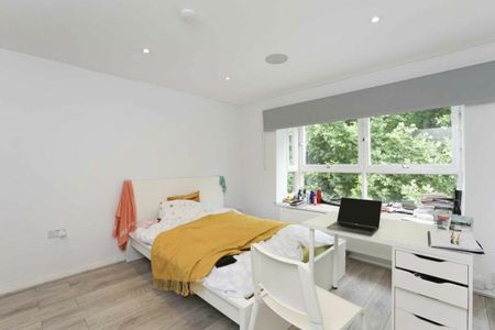 Henderson Drive, St John's Wood, NW8 - Photo 3