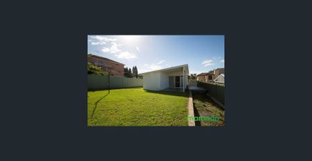 SPACIOUS STYLISH GRANNY FLAT - Photo 4