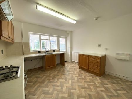 The Street, Adisham - Photo 5