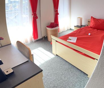 Flexible Monatszimmer mit Service und toller Aussicht - Photo 6