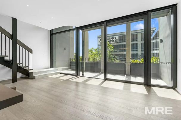 302/370 Queen Street, Melbourne - Photo 1