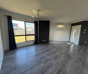 Stylish & Well-Appointed Duplex Offering Comfort and Privacy - Photo 1