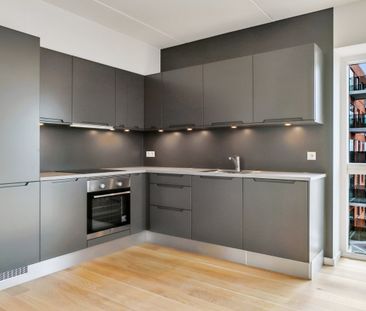 Taghaverne – Stor 4-værelses lejlighed med flot udsigt over byen - Foto 4