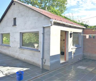 Halfopen woning met 4 slaapkamers, tuin en garage. - Foto 4