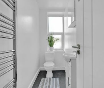 1 bedroom in a house share to rent - Photo 6