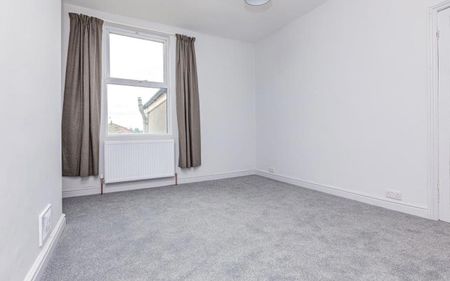 A fantastic opportunity to rent this well-presented two bedroom terraced house located in the popular area of Eastville. - Photo 4