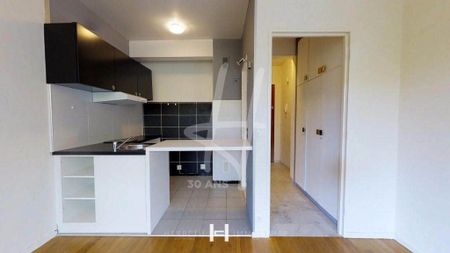 Location Appartement 1 pièce 27m² MONTIGNY LES METZ 57950 - Photo 3